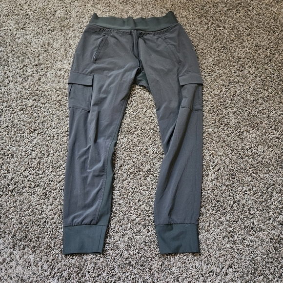 Athleta Spring Knight Sutton Jogger Travel Lifestyle pants 4 - Picture 2 of 3